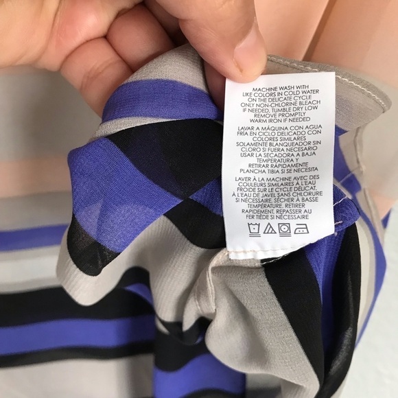 Cabi 3273 Underline Striped Sleeveless Sheer Tank V Neck Womens Top Small T144 - Picture 8 of 8